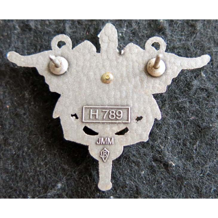 SEA : Insigne métallique du service des essences de la SFOR fabrication JMM H. 789