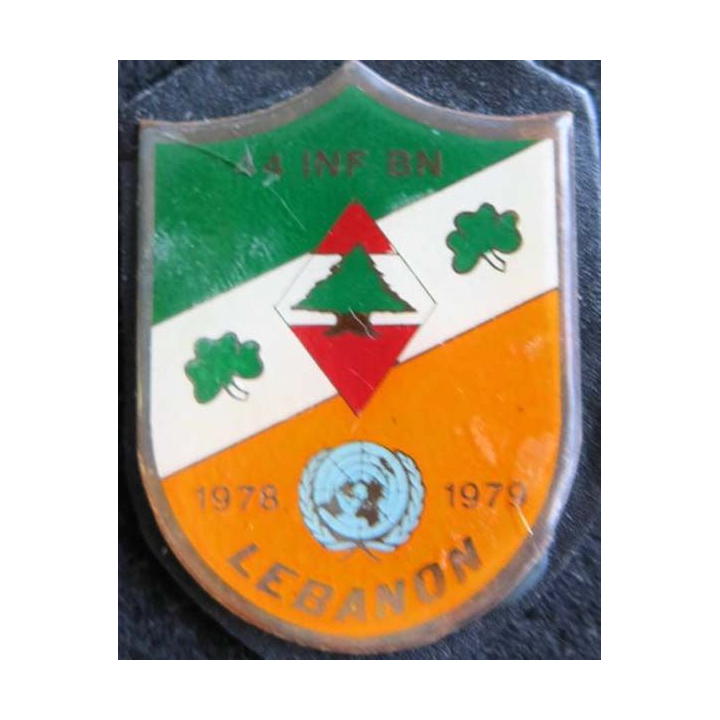 44° INF BN : insigne métallique du 44th Infantry Battalion Unifil 1978/79 de fabrication locale