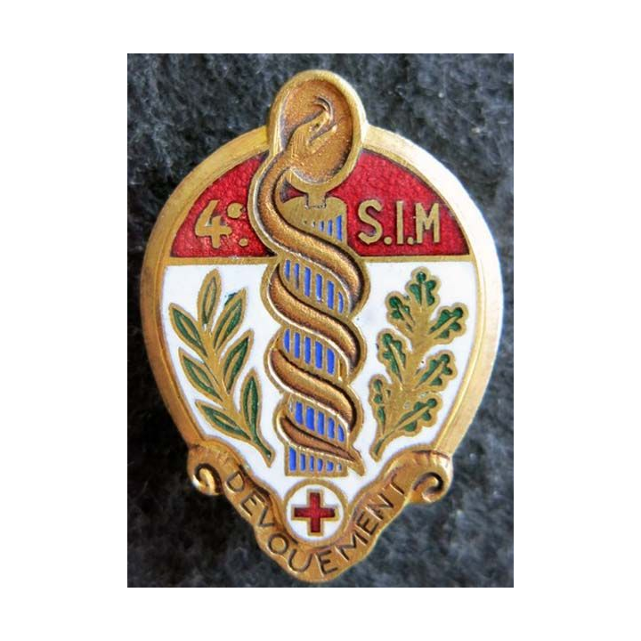4° SIM : insigne métallique de la 4° section d’infirmiers militaires de fabrication Drago Paris en émail