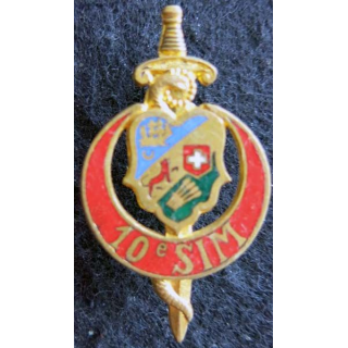10° SIM : insigne métallique de la 10° section d’infirmiers militaires de fabrication Drago Paris H. 685 en émail