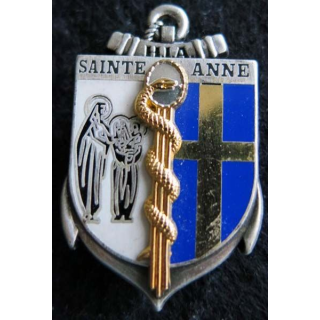 HIA STE ANNE : insigne de l'hôpital d'instruction des armées Sainte Anne de fabrication Boussemart 2001 G. 4069