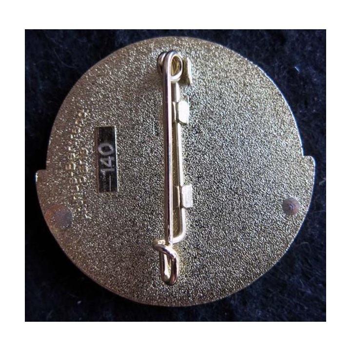 501-503° RCC : insigne métallique du groupe médical ROCHAMBEAU de fabrication Arthus Bertrand N° 140
