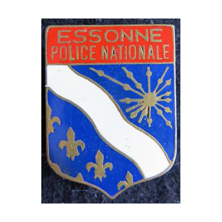 POLICE : insigne métallique de la police nationale de l'Essonne de fabrication Drago émail
