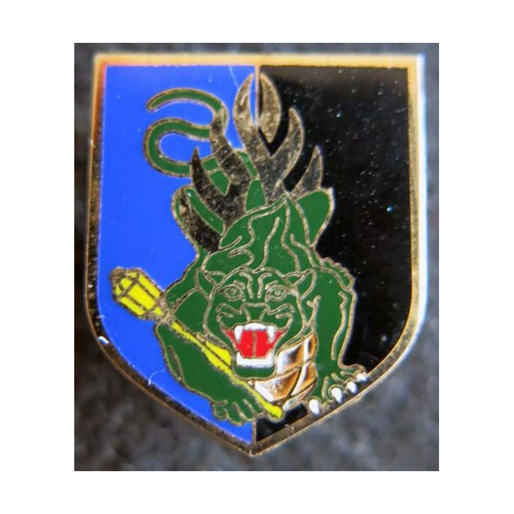 GENDARMERIE : Écu du centre national entraînement des forces de gendarmerie Delsart GN. 0051
