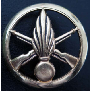 INFANTERIE : Insigne béret infanterie de fabrication Béraudy Vaure