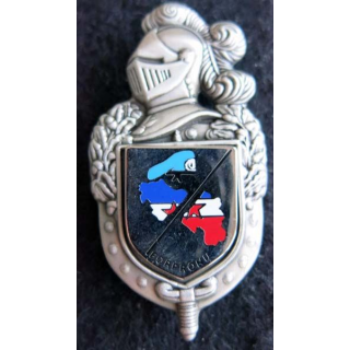 GENDARMERIE : : insigne métallique de la prévôté de la FORPRONU type 1 de fabrication Boussemart H. 696