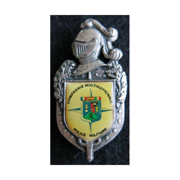 GENDARMERIE : : insigne métallique de la compagnie multinationale police militaire SFOR GN 0076 doré