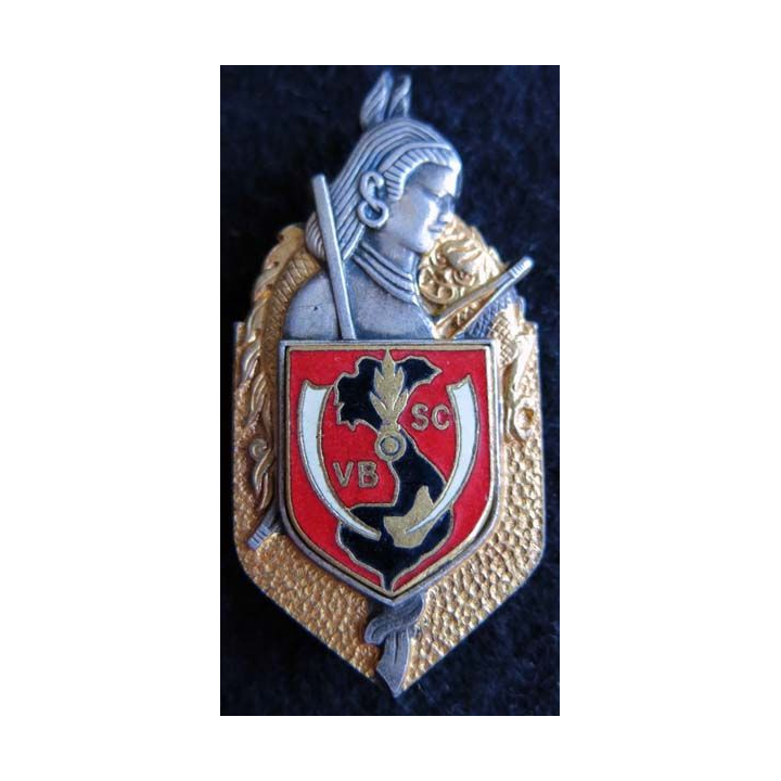 GENDARMERIE : insigne métallique de l'état major du régiment de la garde des plateaux montagnards Drago