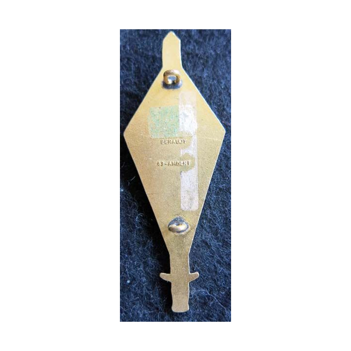 PROMOTION ENTSOA : insigne de promotion adjudant Cesario de fabrication Beraudy 63 Ambert