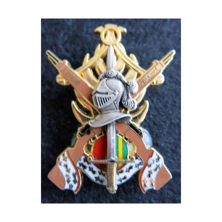 PROMOTION ESOGN : insigne métallique de la promotion Gendarmes mobiles Moinard et Brousseau Boussemart GN. 0343
