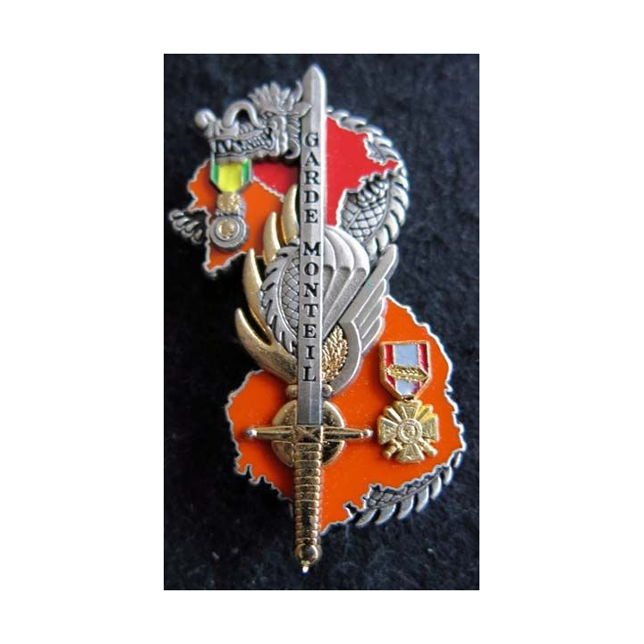 PROMOTION ESOGN : insigne métallique de la promotion Garde Monteil Boussemart GN. 0319