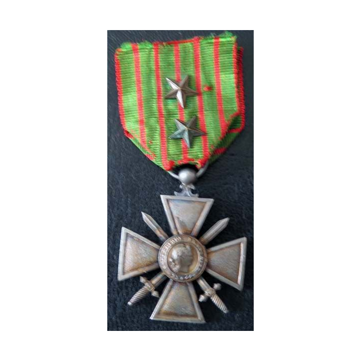 FRANCE : CROIX DE GUERRE 1914-1918 avec deux citaions (étoiles bronze) 