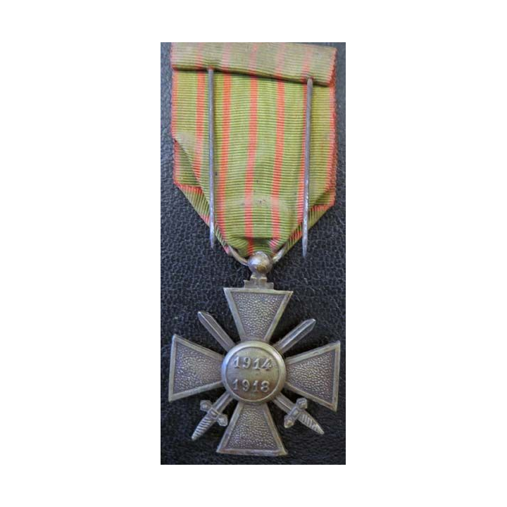 FRANCE : Croix de guerre 1914-1918 en bronze avecc 3 citations (étoiles) 