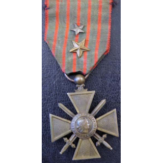 CROIX DE GUERRE 1914-1917avec deux citations (étoile bronze)