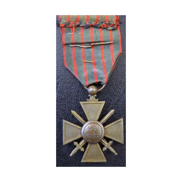 CROIX DE GUERRE 1914-1917avec deux citations (étoile bronze)