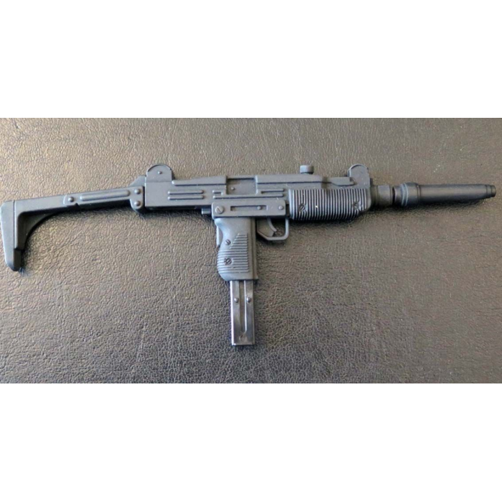 PM UZI en réduction de 19 cm de longueur avec crosse et chargeur amovibles