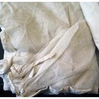 Moustiquaire des années 1950 en drap blanc sans marquage