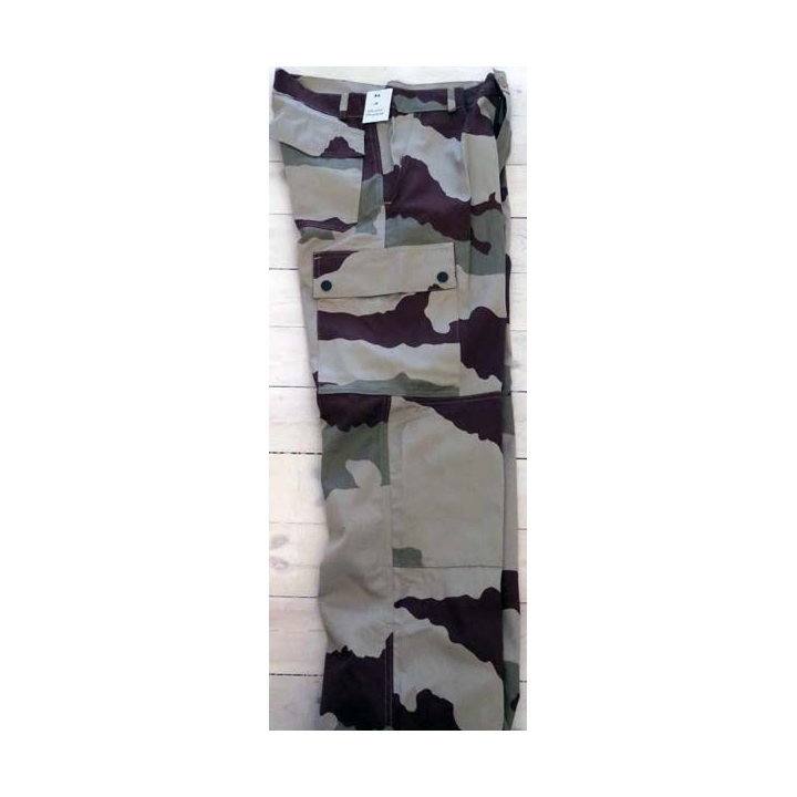 Pantalon DAGUET taille 40 F4 couleur camouflée sable