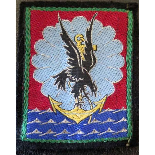 11° DP : insigne tissu de la 11° division parachutiste 5 x 7 cm avec crochets