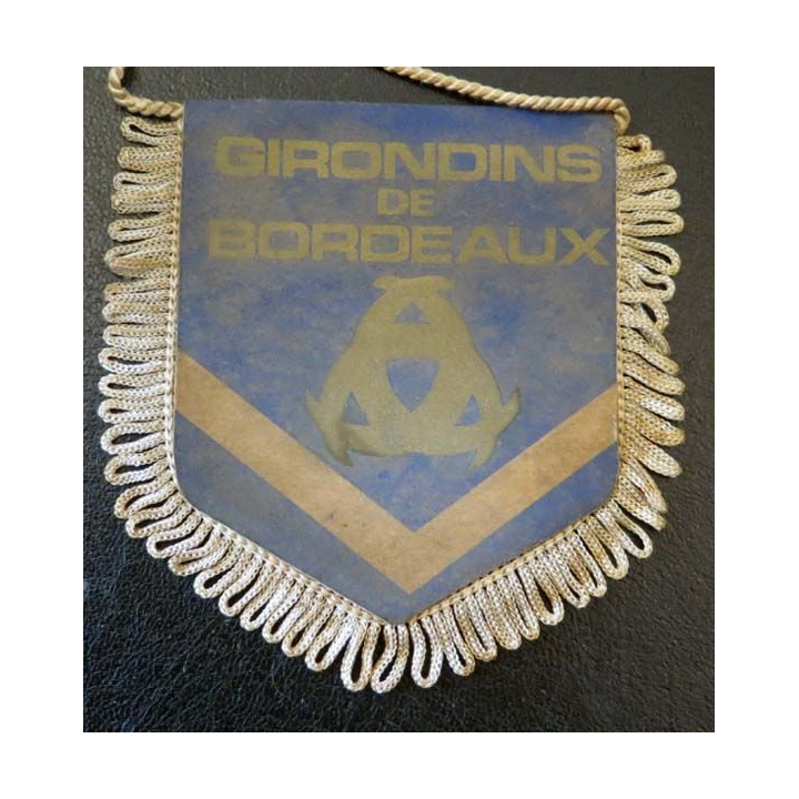 Fanion des Girondins de Bordeaux de dimension 8 x 9,5 cm