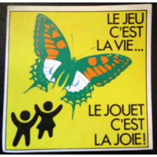 Autocollant Le jeu c'est la vie Le jouet c'est la Joie de dimension 10  x 10 cm