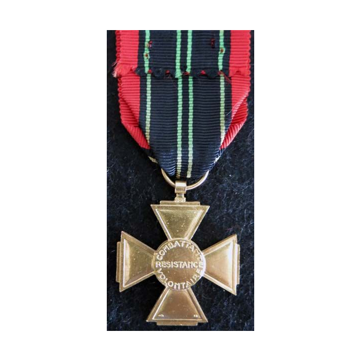 FRANCE : Médaille de la croix du combattant volontaire de la Résistance métal doré (220)
