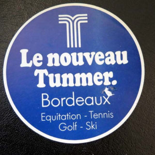 Autocollant Le nouveau Tunmer Bordeaux Equitation Tennis Golf Ski