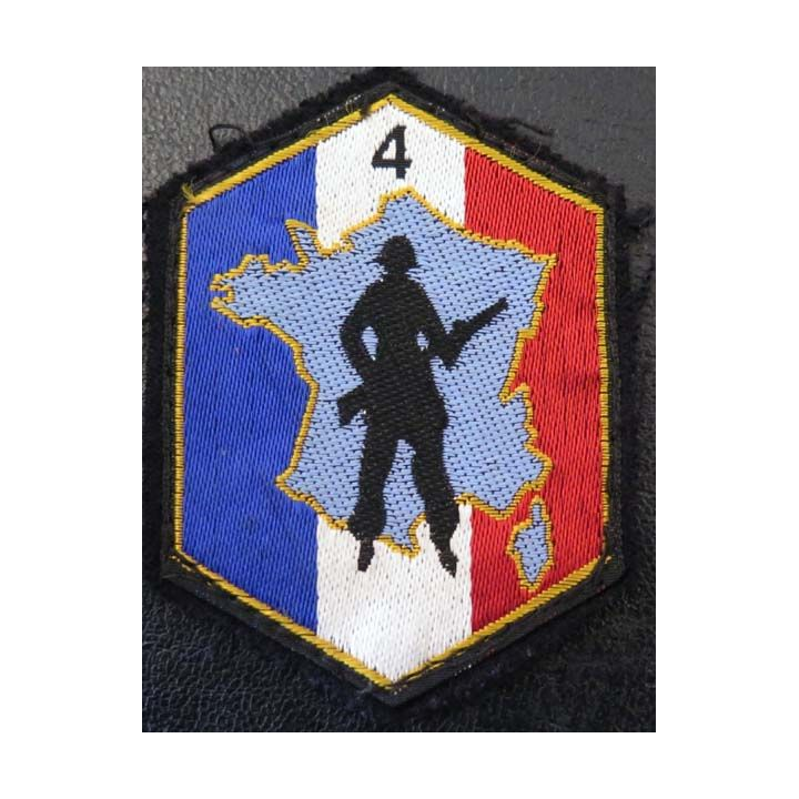 tissu de la 4° région militaire défense opérationnelle du territoire