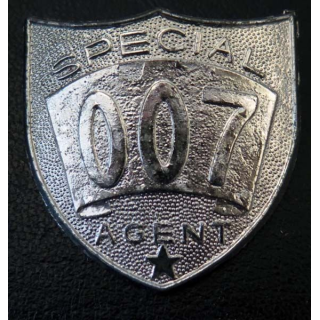 Insigne métallique spécial 007 agent