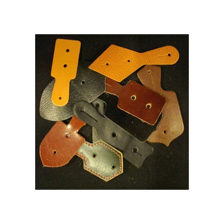 LOT DE 10 SUPPORTS D'INSIGNES EN CUIR