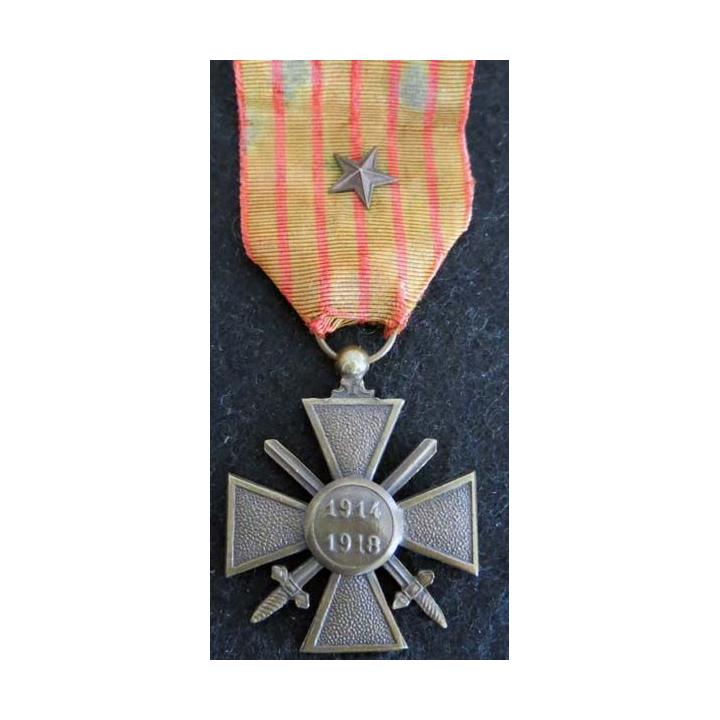 FRANCE : croix de guerre 1914-1918 en bronze avec ruban défraichi 1 citation