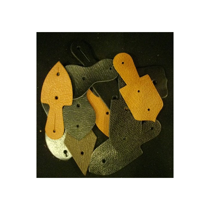 LOT DE 10 SUPPORTS D'INSIGNES EN CUIR