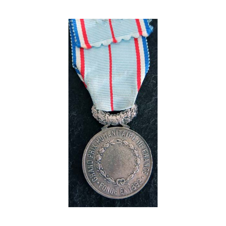 FRANCE : médaille du Grand Prix humanitaire de France en métal argenté (222)