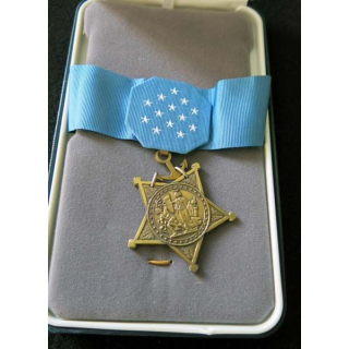 USA : médaille d'honneur "Medal of Honor" de l'US Navy et Marines en coffret