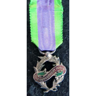 FRANCE : médaille miniature civile de l'encouragement public en émail et en argent (224)