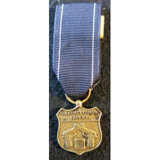 USA : Médaille miniature Pistol Marksmanship Ribbon pour l'U.S. Coast Guard  (4472)