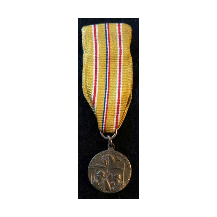 USA : Médaille miniature Asiatic-Pacific Campaign Medal 1941-1945 (4440)