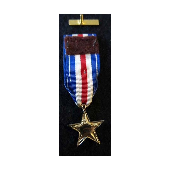 USA : Médaille miniature Silver Star (Étoile d'Argent) attache pin's (4393)