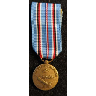USA : Médaille miniature American Campaign Medal  1941-1945 (4437)