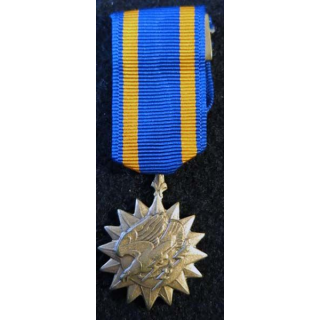 USA : Médaille miniature Air Medal  US Air Force (4410)