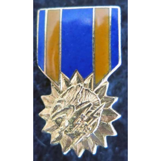 USA : Épinglette de la médaille de l'Air Medal US Air Force (4409)