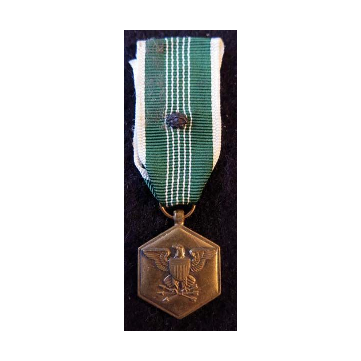 USA : Médaille miniature Commendation Medal pour l'US Army (4412)