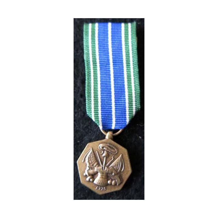 USA : Médaille miniature Achievement Medal pour l'US Army (4420)