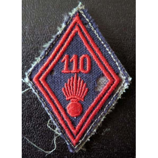 LOSANGE DE BRAS MODÈLE 45 : 110° régiment d'Infanterie troupe