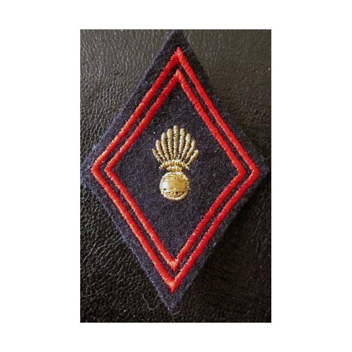 LOSANGE DE BRAS MODÈLE 45 : infanterie cadre
