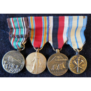 USA : Barrette de décorations miniatures de 4 médailles (4386)