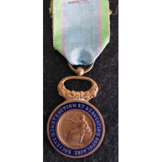 FRANCE :  Médaille de la société d’instruction et d’éducation populaire en bronze et émail (221)