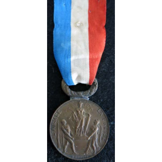 FRANCE :  Médaille le Matin organise la marche de l’Armée du 29 mai 1904 en bronze (221)