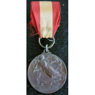 ESPAGNE : Médaille franquiste espagnole du 18 juillet 1936 d’Alzamiento (223)