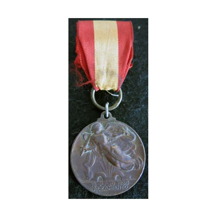 ESPAGNE : Médaille franquiste espagnole du 18 juillet 1936 d’Alzamiento (223)
